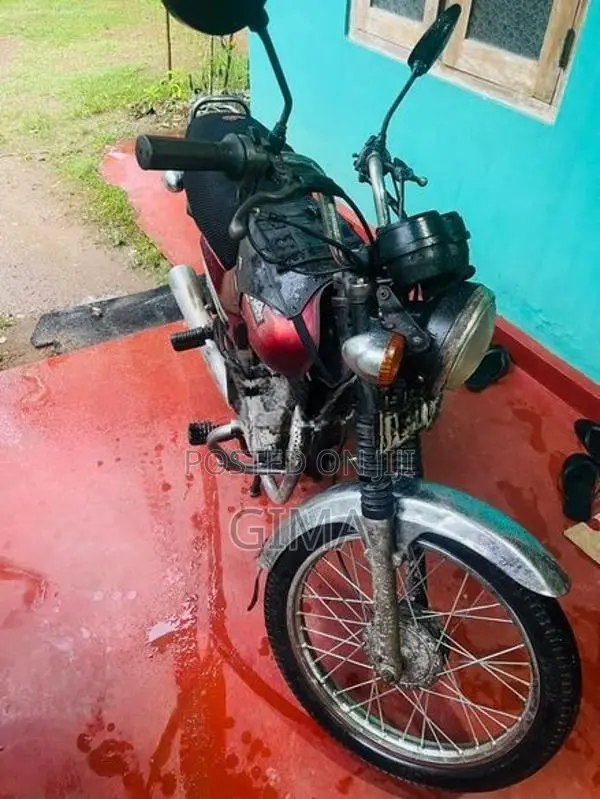 Bajaj Boxer 2002