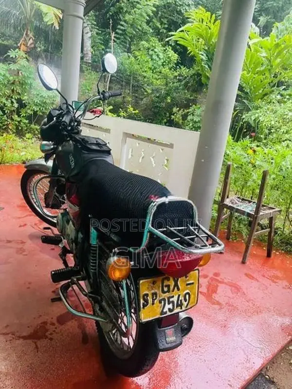 Bajaj Boxer 2002
