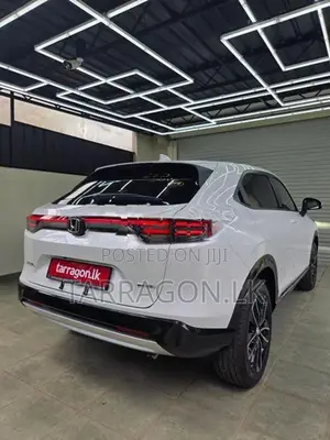 Honda Vezel Z Premium 2026