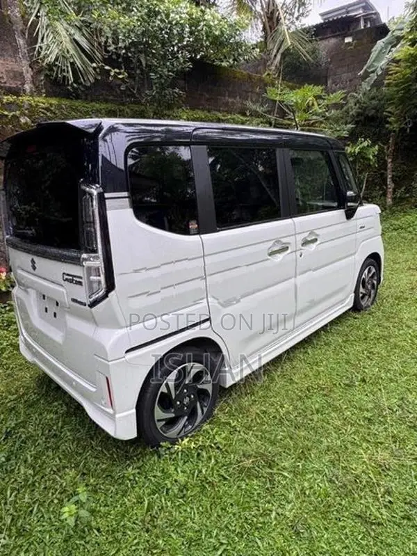 Suzuki Spacia Custom Z Turbo 2025