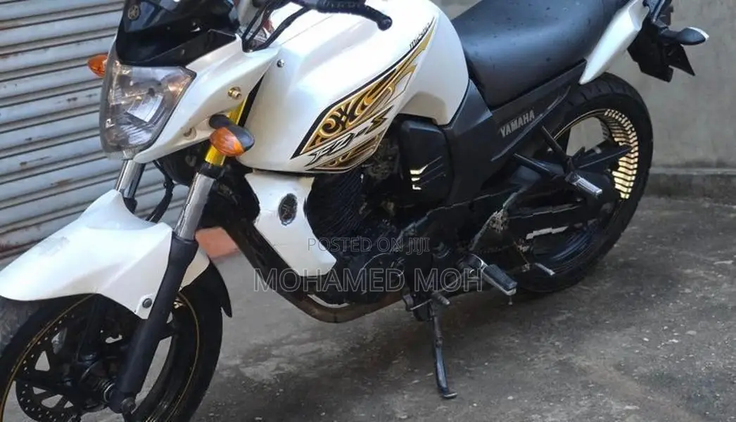 Yamaha FZS V1 2014