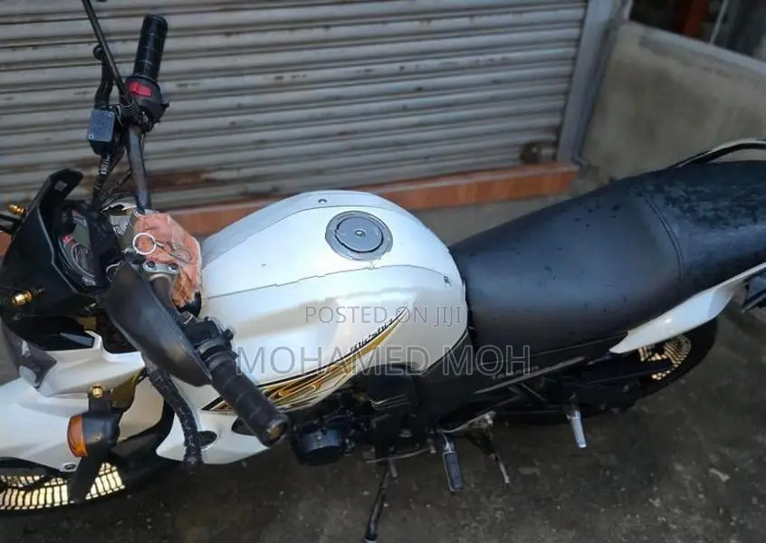 Yamaha FZS V1 2014