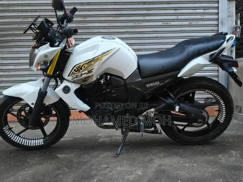 Yamaha FZS V1 2014