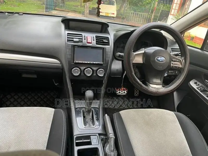 Subaru XV Hybrid 2014