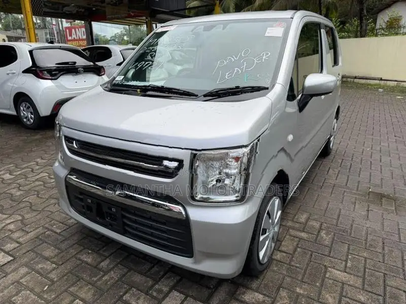 Suzuki Wagon R FX Petrol 2025