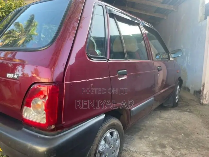 Maruti Suzuki 800 2012
