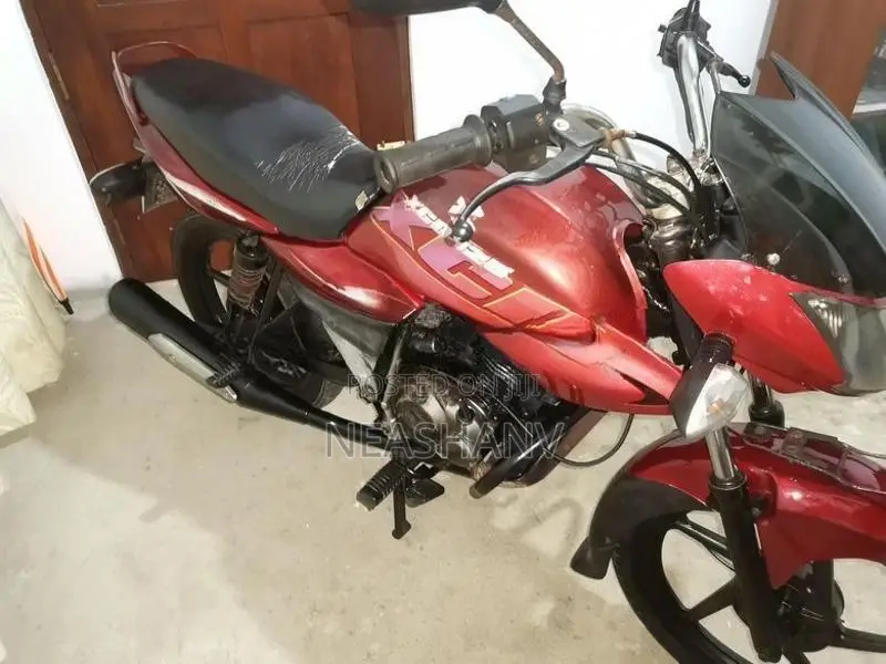 Bajaj XCD 2008