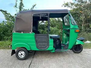 Bajaj RE 2003