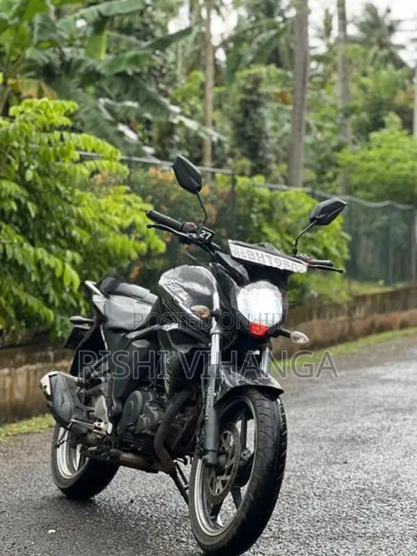 Yamaha FZ 2018
