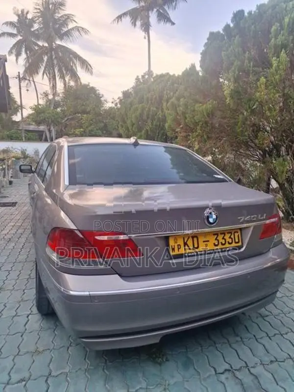 BMW 740Li 2005