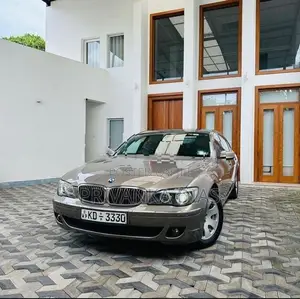 BMW 740Li 2005