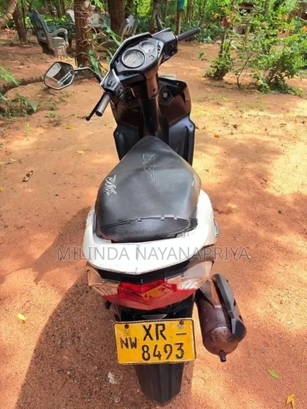 Honda Dio 2012
