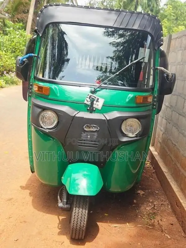 Bajaj RE 2026