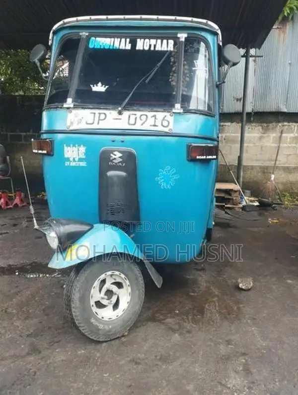 Bajaj RE 2 Stroke 2004