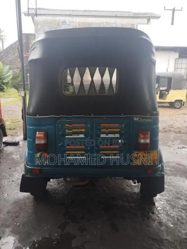 Bajaj RE 2 Stroke 2004