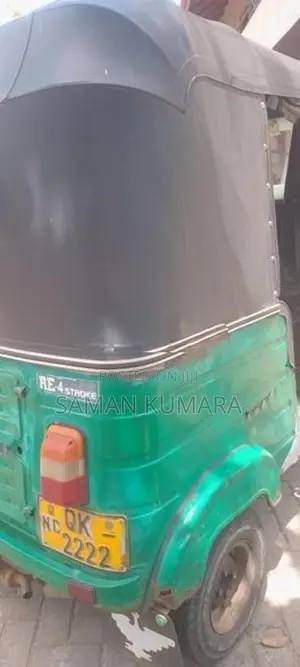 Bajaj RE 2007