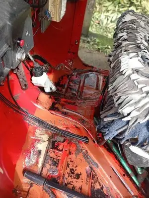 Bajaj RE 2010