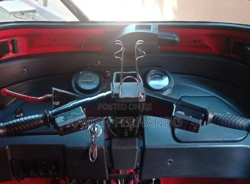 Bajaj RE Three Wheeler 2018