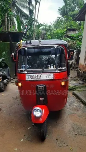 Bajaj RE 2008