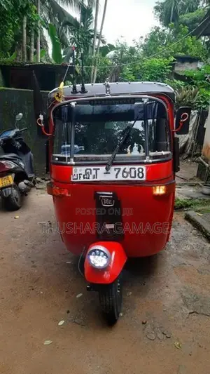 Bajaj RE 2008
