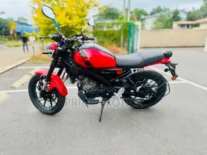 Yamaha XSR 155 2026