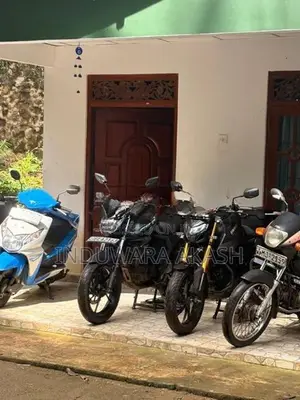 Hero Hunk 160R 2025