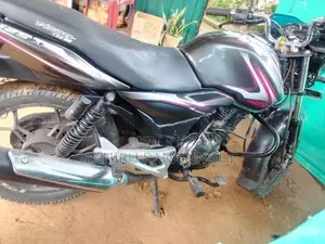 Bajaj Discover 125 BAZ 2014