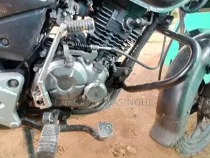 Bajaj Discover 125 BAZ 2014