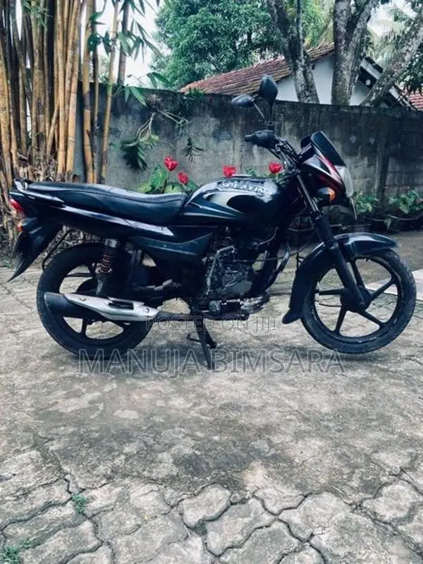 Bajaj Platina 100 ES 2015