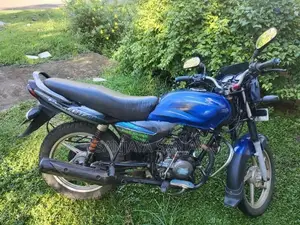 Bajaj Platina 100 2016