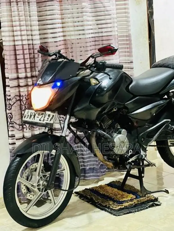 Bajaj Pulsar 135 2011
