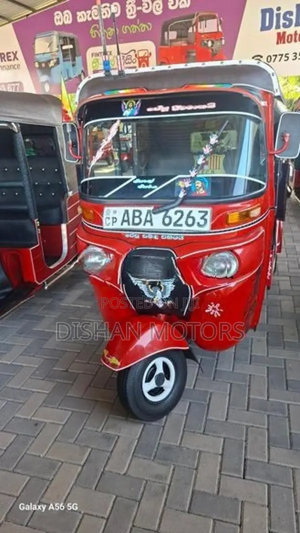 Bajaj RE 4 Stroke 2015