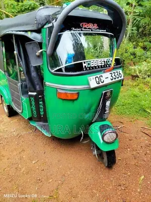 Bajaj RE 2005