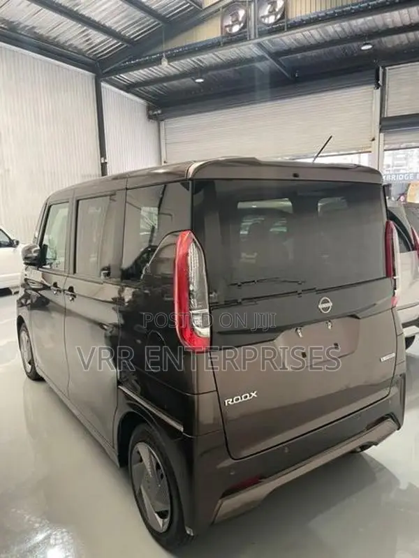 Nissan Roox 2024