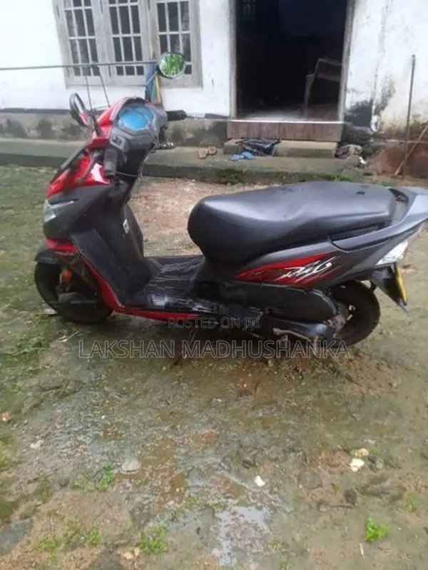 Honda Dio 2018