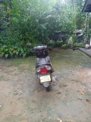 Honda Dio 2018