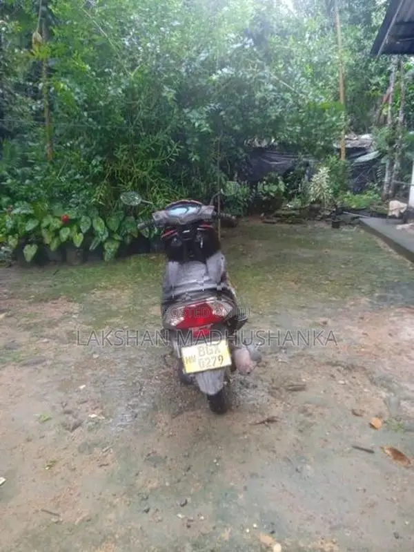 Honda Dio 2018
