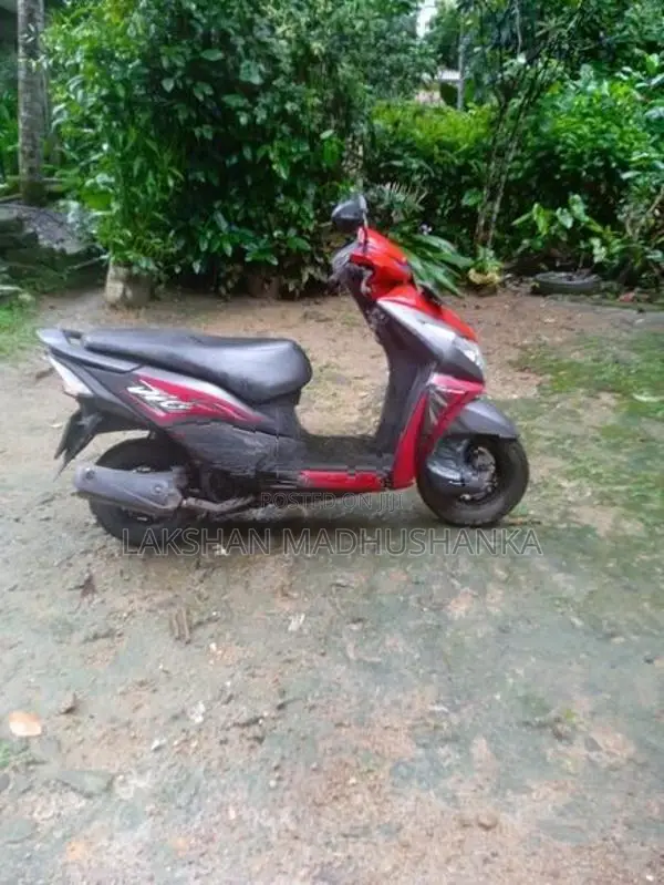 Honda Dio 2018