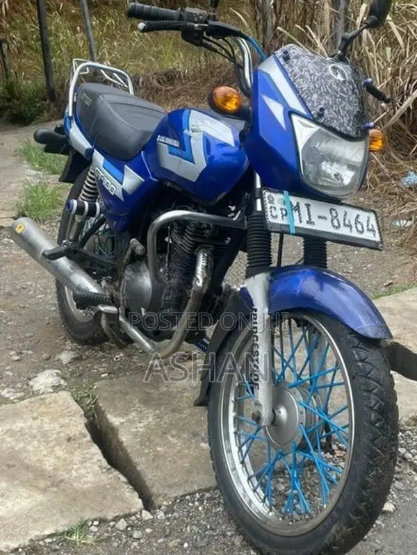 Bajaj CT100 2005