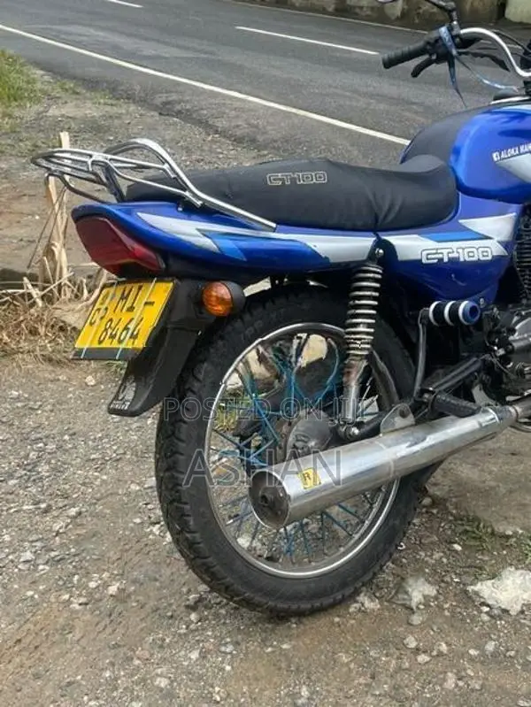 Bajaj CT100 2005