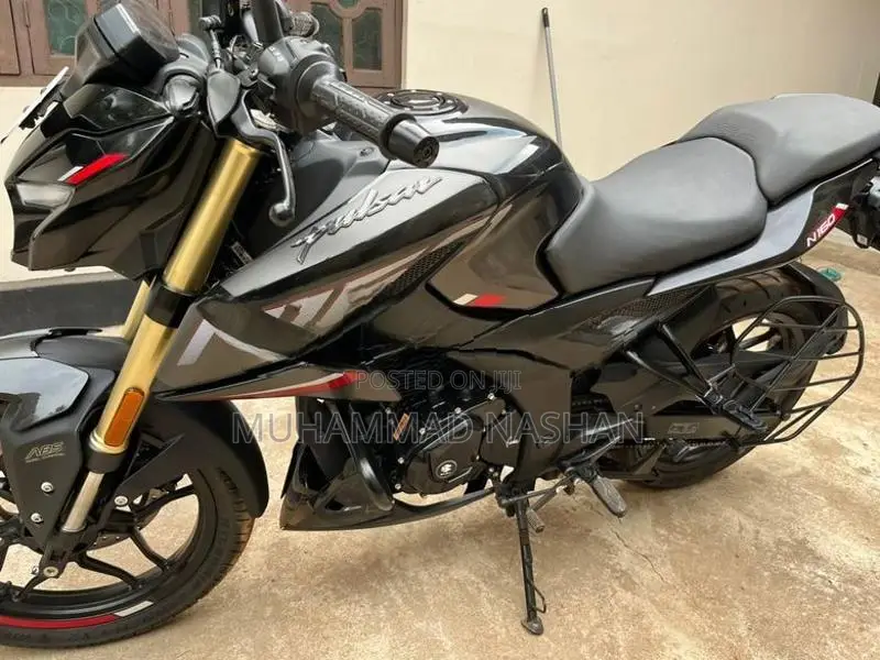 Bajaj Pulsar N160 2026