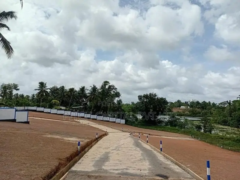 Bandaragama වැවකට මායීම්ව බිම්කොටස් කිහිපයක් විකිණීමට