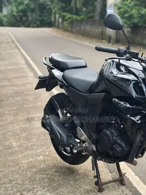 Yamaha FZ v2 2016