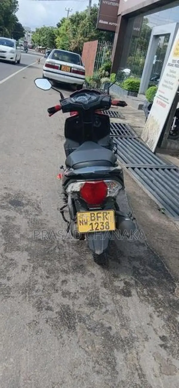 Honda Dio 2017