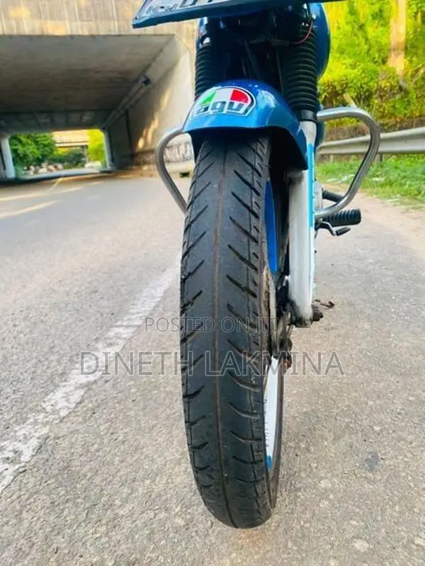 Bajaj CT100 2009
