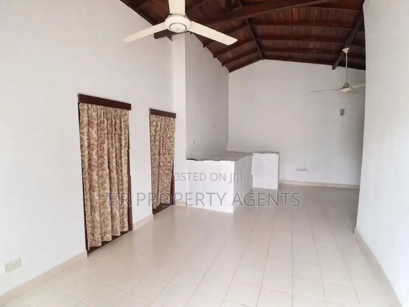 Office Space for Rent in Colombo 09