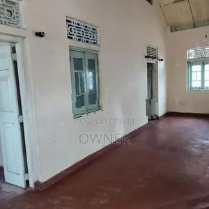 Commercial Building with Land for Rent in Piliyandala