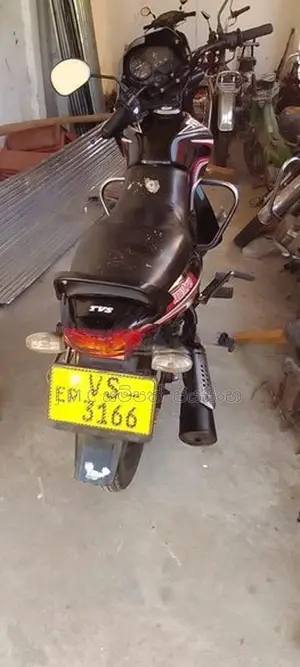 TVS Metro 2010