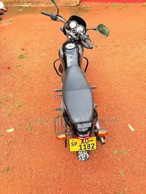 Bajaj Platina 100 2012