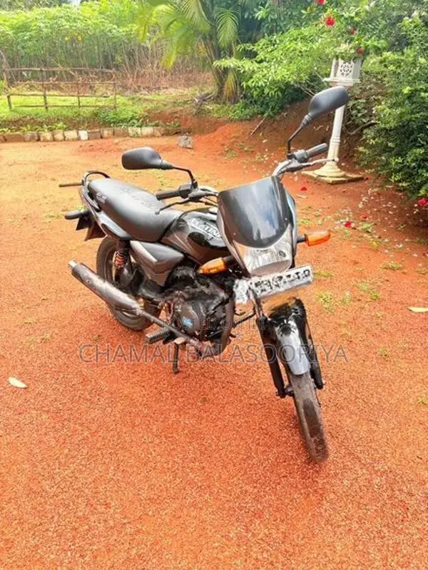 Bajaj Platina 100 2012